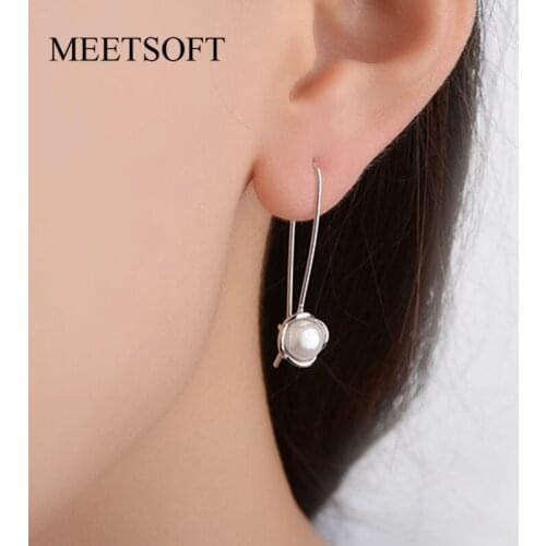 MEETSOFT Tibetan Silver Prevent Allergy Hoop Earrings for Women Trendy Design Small Round Fliower Pearl Circle Jewelry Gift