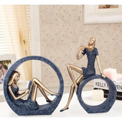 2PCS European Complex Sitting Circle Girl Room Decoration Resin Decoration Home Accessories Abstract Character Furnishings