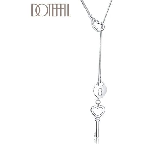DOTEFFIL 925 Sterling Silver 18 Inches Heart-Shaped Key Snake Chain Necklace For Women Fashion Wedding Party Charm Jewelry