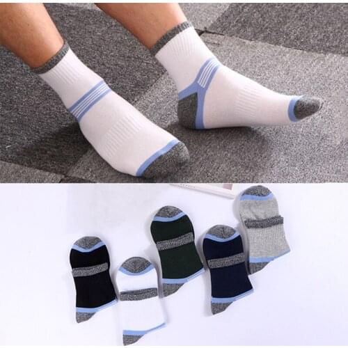 Men mid-tube socks are all cotton breathable and sweat absorbing sports socks high quality and comfortable basketball socks NEW