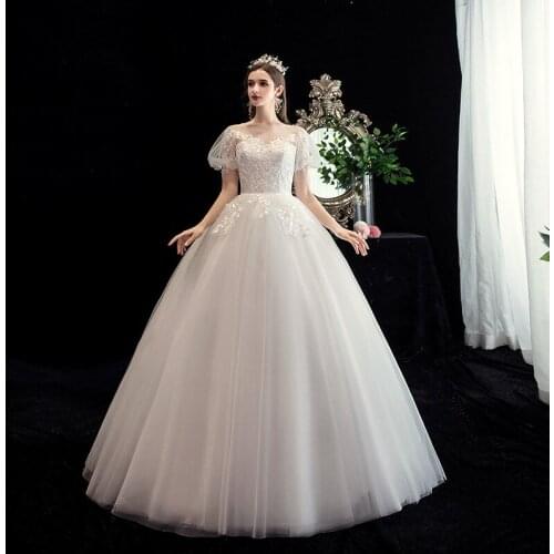 Wedding Dress White Fashion Floor-Length V-Neck Flowers Embroidery Short Sleeves Tulle Plus Size Wedding Gowns For Women G121