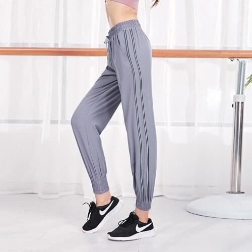 Womens Loose Stripe Sweatpants Quick Dry Running Jogging Pants Outdoor Workout Excise Trousers Reflective Breathable Sweatpants