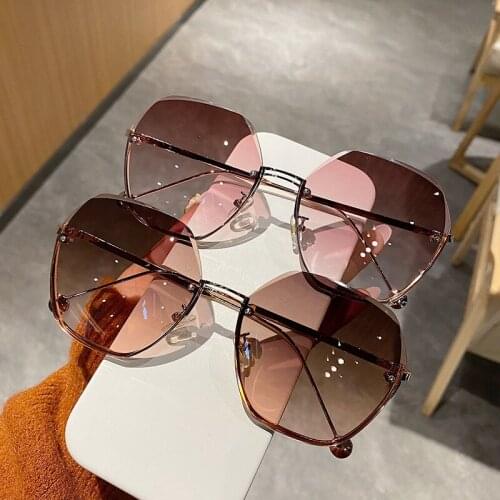 Girlview Fashion Rimless Sunglasses Cut Edge Gradient Color Sunglasses Womens Polygonal Personalized Glasses