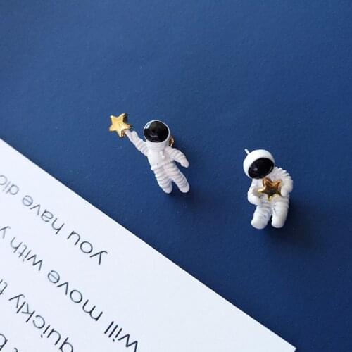 Cute Asymmetric Space Metal Brass Astronauts Stud Earrings Star Women Fashion Jewelry