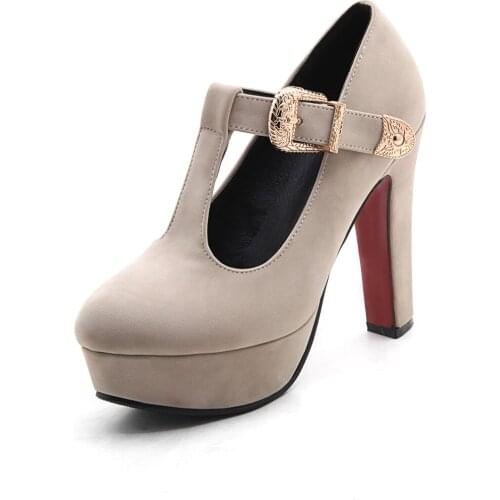 18 years in early spring the new waterproof Taiwan high with thick with strap size code 33 single shoes 18323-43