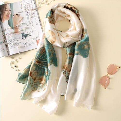 Korean version of floral elegant high-end imitation silk scarf female decorative shawl sunscreen beach towel