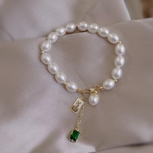 Vintage Imitation Pearl Bead Bracelet For Woman Exquisite Green Crystal Pendant Luxury Anniversary Gift Fashion Wedding Jewelry