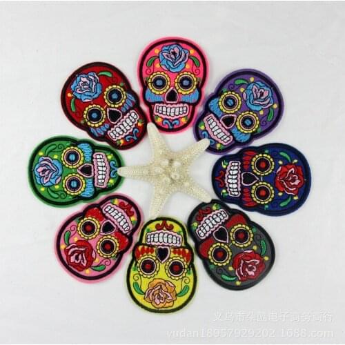 1 Pcs Punk Rock Skull Embroidery Patches Various Style Flower Rose Skeleton Iron On Biker Patches Clothes Stickers Applique Y223