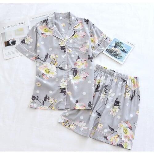 Summer New Ladies' Cotton Homewear Short-sleeved Shorts Cardigan Cotton Silk Pajamas Set Night Wear Nachtkleding Vrouwen