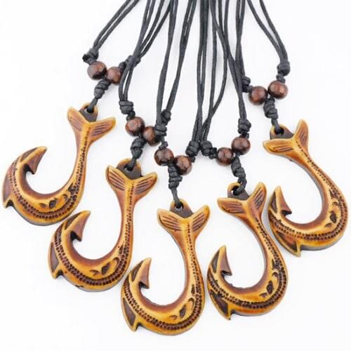 Wholesale 12pcs Tribal Yak Bone Powder Carving New Zealand Maori Fish Hooks Pendant Necklace GIFT MN228