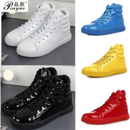 Women and Mens High Top Patent Leather PU Casual Flats Shoes Man Outdoor Footwear Leather Ankle Boots Mens Fashion Martin Boots