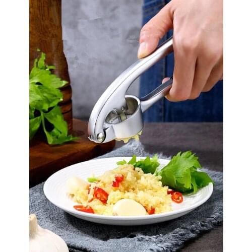1PC Zinc Alloy Metal Garlic Press Fashion Presser and Crusher Portable Garlic Mincer Chopper Crusher Slicer Grater OK 0754