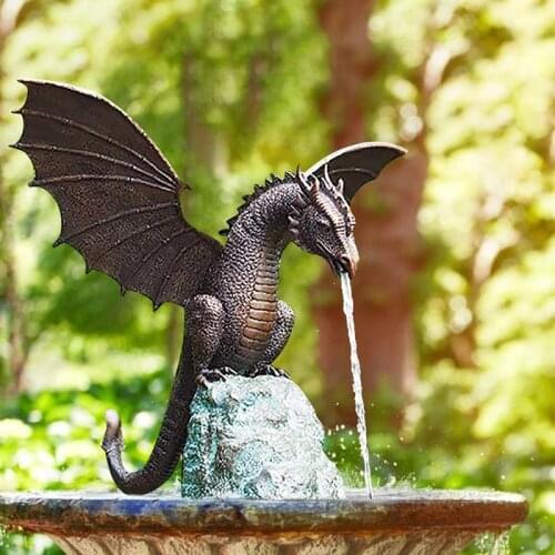 Creative Garden Dragon Staute Fountain Dragon Waterscape Sculpture Decoration Garden Ornament Resin Water Spraying Accessories