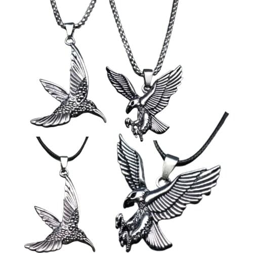 Stainless Steel Hawk Eagle Necklace Fly Animal Bird Falcon Pendant Necklace for Women Men Hip Hop Jewelry Gift