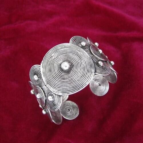 Ethnic style Miao ethnic jewelry Female handmade Miao silver bracelet Arm bracelet Wide pattern bracelet