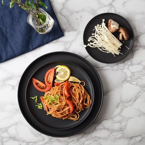 Japan and South Korea christmas ceramic plates pasta pizza Pan round household pendulum breakfast tray cake black flat plate