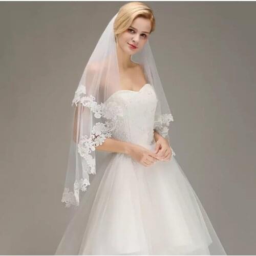 Elegant Two Layer Romantic Lace Bridal Veil Wedding Hair Accessory with Comb