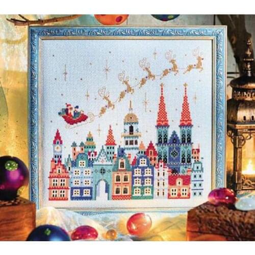 Gold Collection Chic Counted Cross Stitch Kit Christmas Santa and Sleigh Reindeer in the City Sky Starry Night Mama Bear