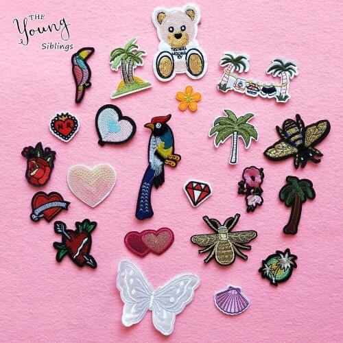 Embroidered Iron on Patches Cute Sewing cartoon heart Trees flower patches Fabric Badges Stickers DIY clothing accessory