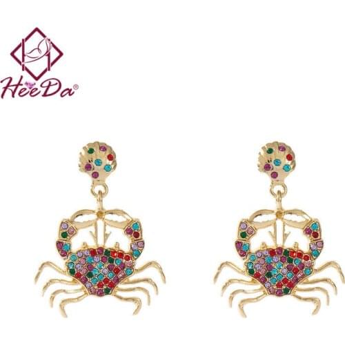 2020 New Creative Lifelike Animal Stud Earrings for Women Personality Set Auger Crab Earring Fashion Lady Unique Ear Accessories