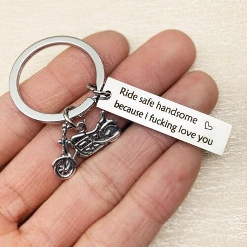Metal Driving Safe I Need You Here With Me Keychain Car Motorcycle Bike Pendant Couple Friendship Car Keychain