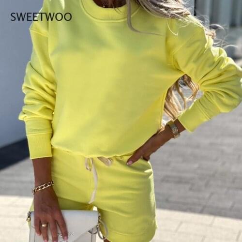 Casual Womens Summer 2-Piece Sweatshirt Suit Womens Long-Sleeved Sweatshirt Drawstring Shorts Plus Size Suit Two-Piece Suit