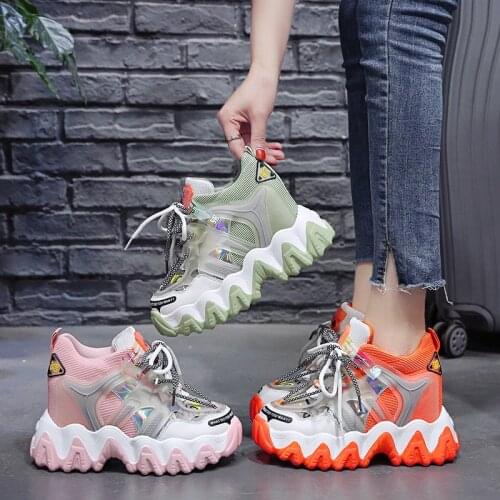 Ins Hot Sneakers Women Trendy Chunky Dad Shoe Laces Platform Shoe New Color Matching Cross -tied Sneakers Tenis Chaussures