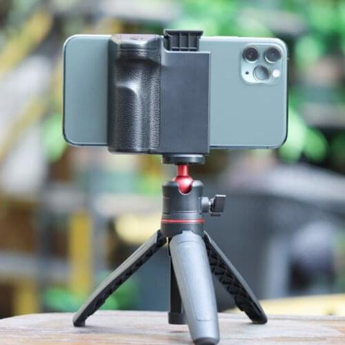 Ulanzi Smartphone Handheld Selfie Booster Hand grip Bluetooth Remote Control Phone Shutter Universal for iPhone Android Phone