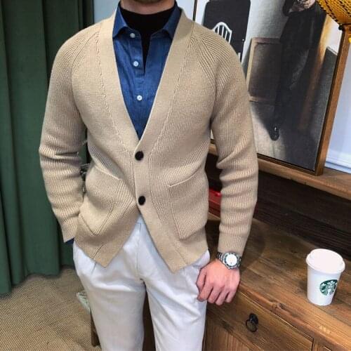 2021 Spring Autumn Fashion Mens Wear Knitted Sweater Casual Loose V-neck Single-breasted Solid Color Knitted Cardigan Coat E91