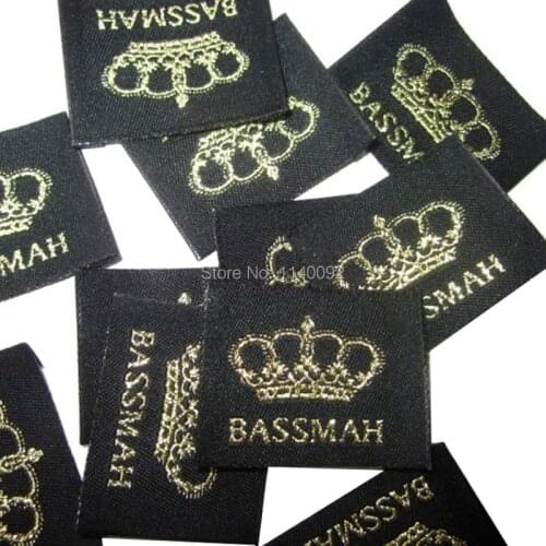 Customized embroidered GOLDEN thread labels/tags/clothing woven labels/logo/garment gold tag with cut and fold FREE SHIPPING
