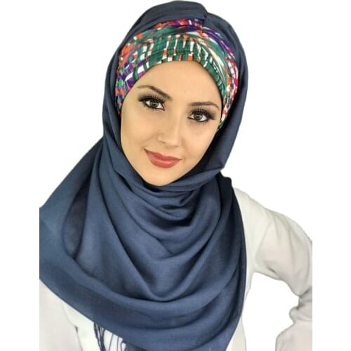 New Fashion Hijab 2021 Women Muslim Chiffon Islamic Womens Hat Dark Blue Color Tropical Leaf Detailed Pleated Ready-made Shawl