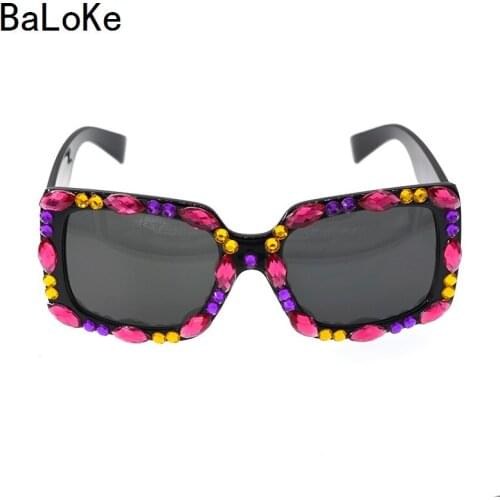 Baroque Sunglasses Women Inlaid Rhinestones Retro Sun glasses Female Brand Designer High quality Fashion Flowers Eye Decoration