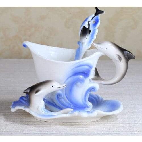 3D Creative Mug 160ml Dolphins Mugs Porcelain Colored Enamel Coffee Cups Gift Creative Milk Cup Animal with Saucer and Spoon