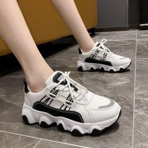 2021 New Hot Comfortable Sports Lace-up Womens Shoes Ins Sneakers Shoes Women Net Shoes Student Breathable All-match