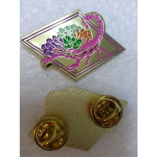 Customized 3D pin badge, your own logo manufacturer,company logo pin badge