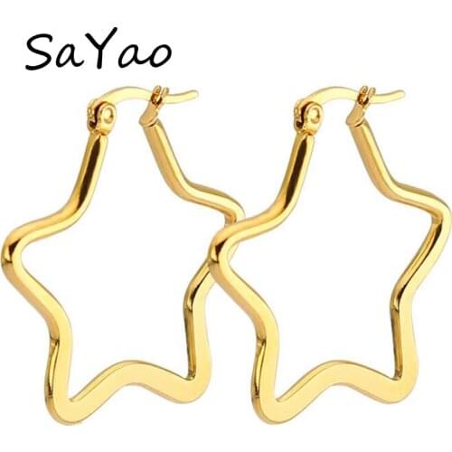 SaYao 2 Pieces Female Big Gold Stars Hoop Earrings Punk Love Star Earring Stainless Steel Hoop Earring Jewelry for Women Wedding