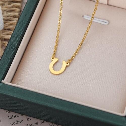 V Attract New Popular Horseshoe Necklaces Farm Style Sports Leisure Pendant Charm Necklace Rose Gold Stainless Steel