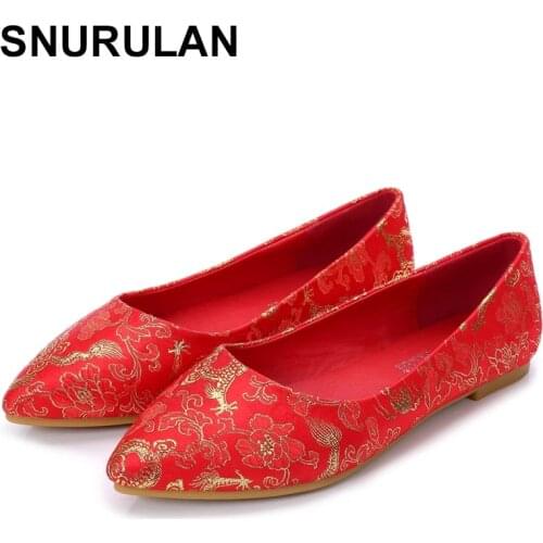SNURULANEthnic style red wedding shoes women flats pointed toe comfortable skid resistance ladies dress shoes dancing party