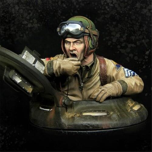 WWII Tank Soldier Bust Resin Figure Kit 1/9 Scale Model Kit Assembly Model Resin Kit Bust Colorless Self-Assembled Toy