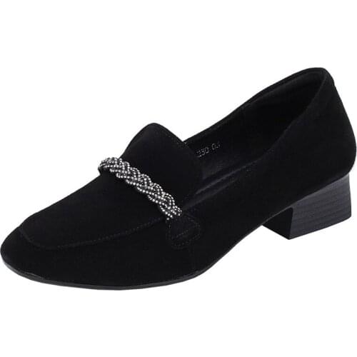 2020 New Classic Rhinestone Sheepskin Black Shoes Women Leather Shoes Fashion Elegant Comfortable Low Heel Woman Shoes Plus Size