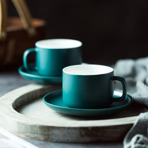 Tea Cup Set Portable Coffee Mug Saucers Ceramic Cute Latte Mug Office Women Water Cups Porcelain Tazas Cafe Travel Mugs AC50BD