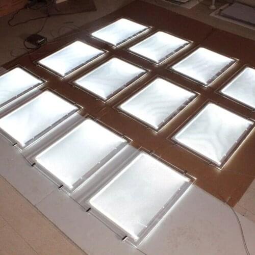 Wholesale High Brightness A3 Landscape Cable Wire LED Acrylic Poster Frame Real Estate Agent LED Window Display Light Pocket