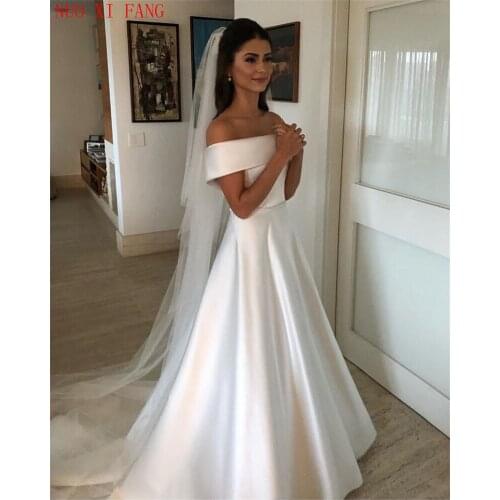 Off The Shoulder Wedding Bridal Gowns Simple Satin A Line Wedding Dresses Sweep Train Casual Dresses Zipper With Buttons Back
