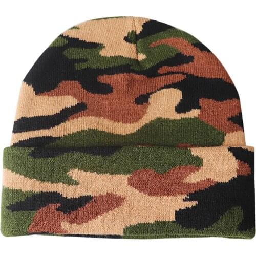 Xmas Camouflage Beanies Men Women Casual Maple leaf Jacquard Skiing Knitted Hat Christmas gift