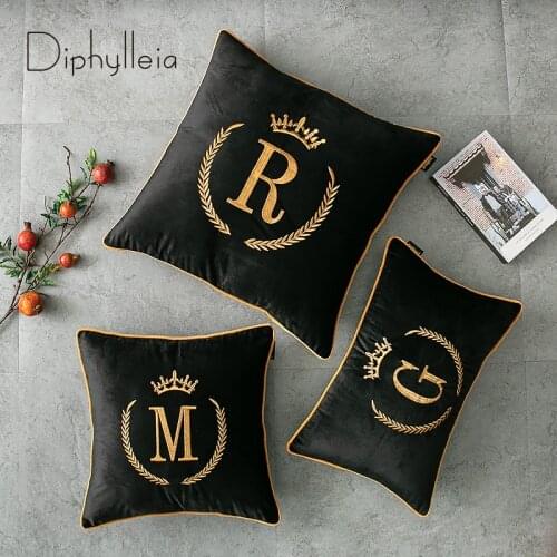 Diphylleia A-Z Letter Embroidered Pillow Cover Authentic Luxury Black Velvet Cushion Case Living Room Sofa Office Car Home Gift