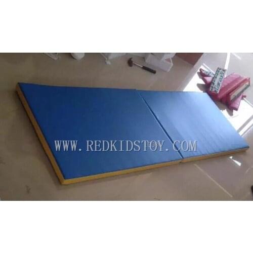 Exported to Canada Eco-friendly 100% Nontoxic Gym Soft Indoor Sponge Mat 10cm thick for Pre-school HZ-61098
