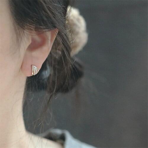 Mooner Women's Gold Earrings