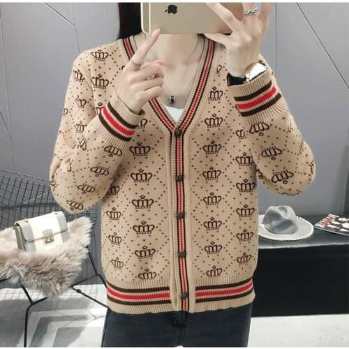 New 2021 Autumn Winter Women V Neck Crown Printed Knit Cardigan Clothes Female Casual Long Sleeve Korean Warm Sweater Tops