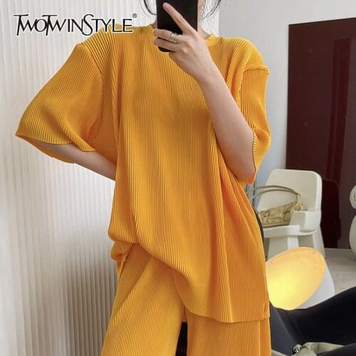 TWOTWINSTYLE Pure Color T Shirts For Female O Neck Shorts Leeve Loose Top With High Waist Slimming Shorts