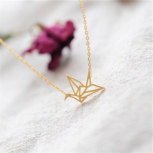 1ps/lot Fashionable Cute Animal Necklace. Trendy Cute Bird Crane Pendant Necklace Thousands of paper Cranes Necklace
